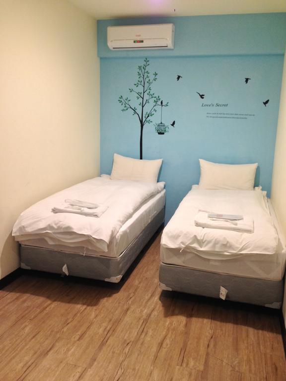 Galaxy Mini Inn Taipei Dış mekan fotoğraf