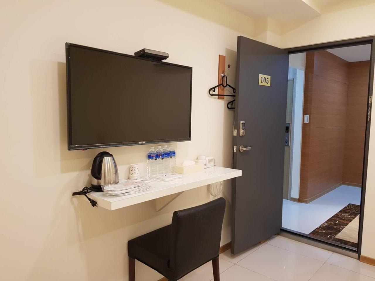Galaxy Mini Inn Taipei Dış mekan fotoğraf