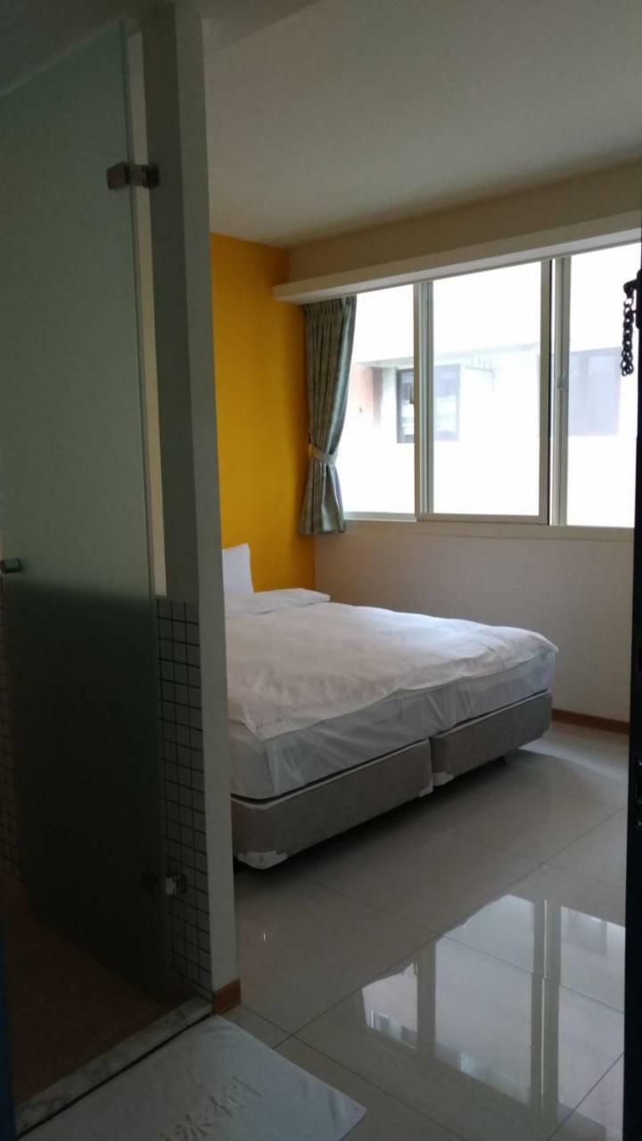 Galaxy Mini Inn Taipei Dış mekan fotoğraf